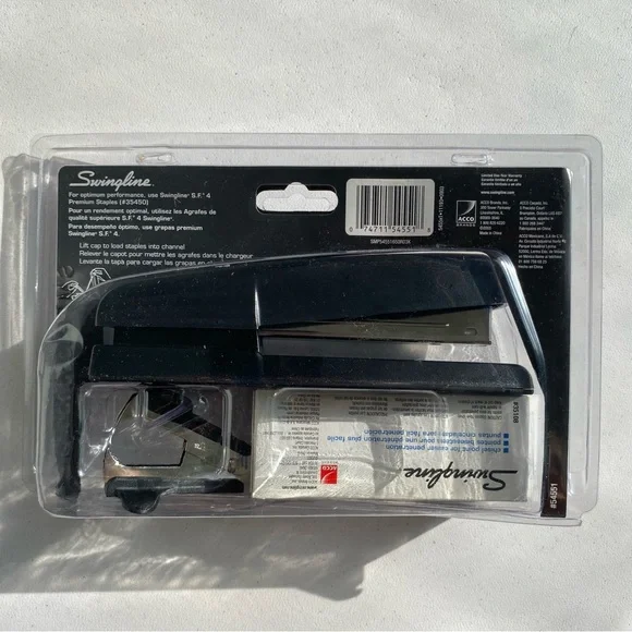 Swingline Stapler - Picture 2 of 4